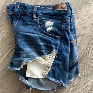 American Eagle high rise shortie